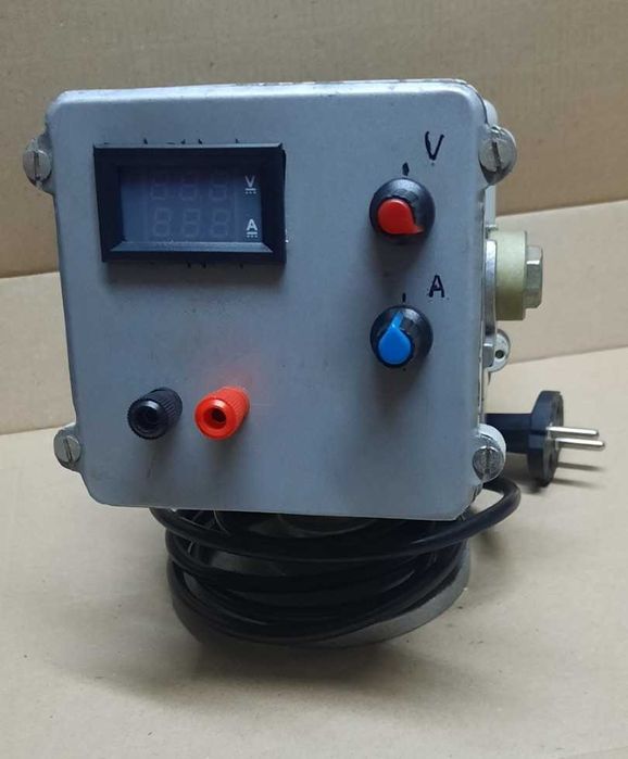 Зарядне, регулюємий блок живлення( регулируемый блок пит, зарядное)