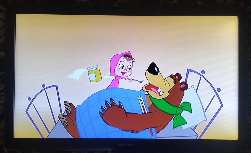 Samsung 32D4000 (82см)