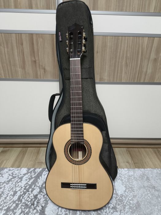 Gitara klasyczna Martinez