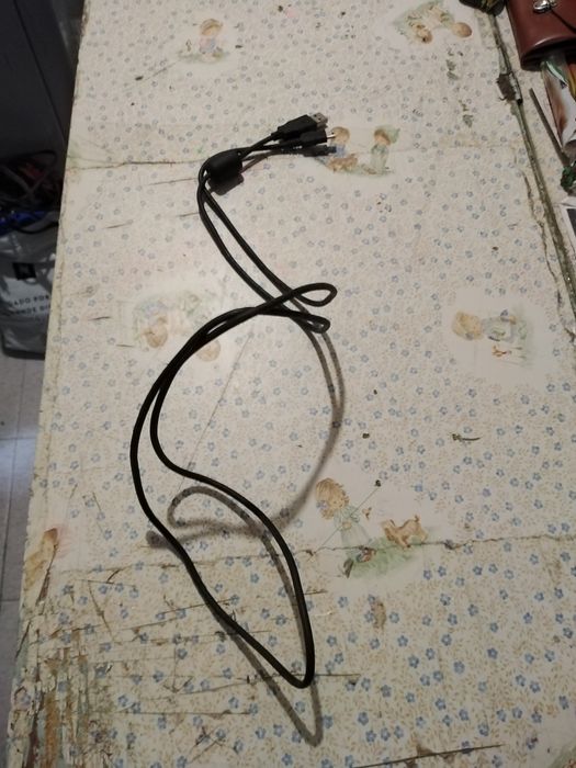 Vendo cabo de novo carregadorde Samsung telemóvel