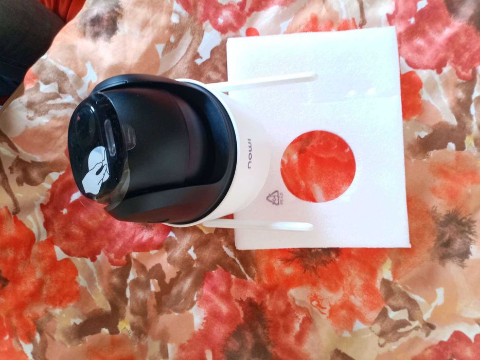 Kamera IMOU z serii 2K (3MP) z panelem solarnym