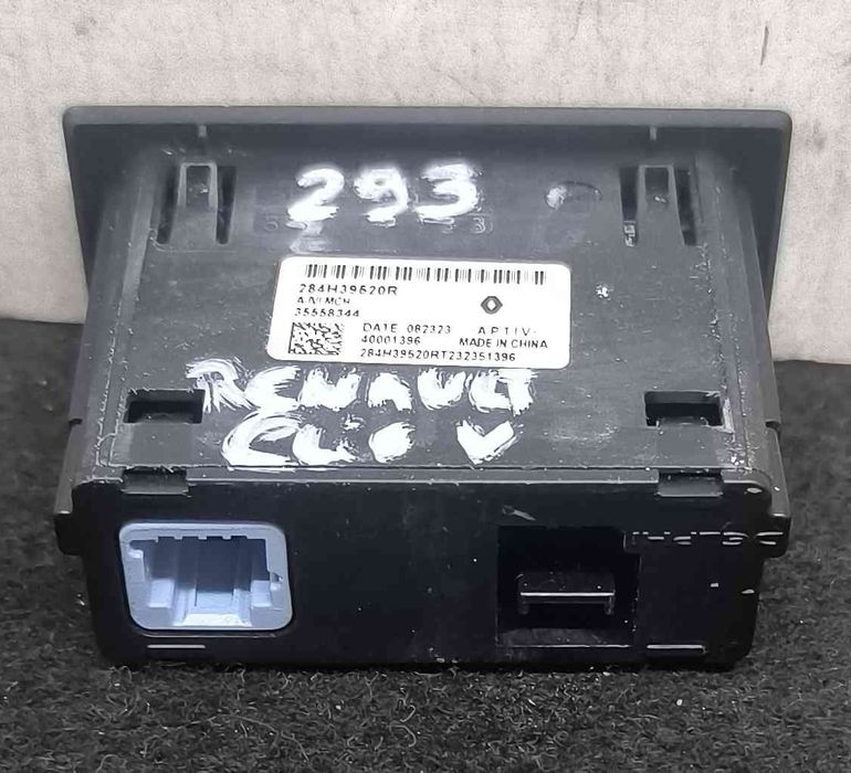 Porta USB 284H39520R - RENAULT CLIO V
