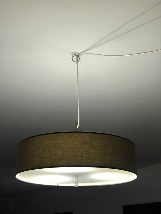 Candeeiro de teto suspenso