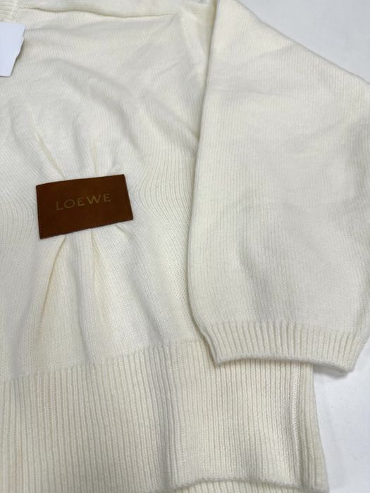 Sweter kremowy oversize Loewe