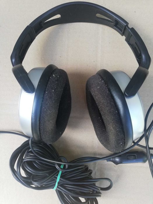 Навушники Philips SHP2500/10: без мікрофону