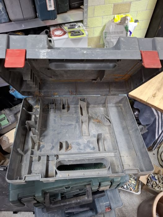 Skrzynki narzędziowe bosch