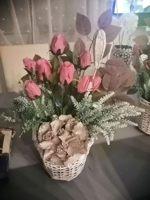 Dbanie i Sprzątanie grobów