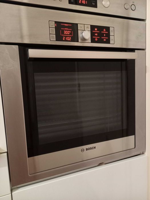Forno de encastre Bosch HBA76R650E /02
