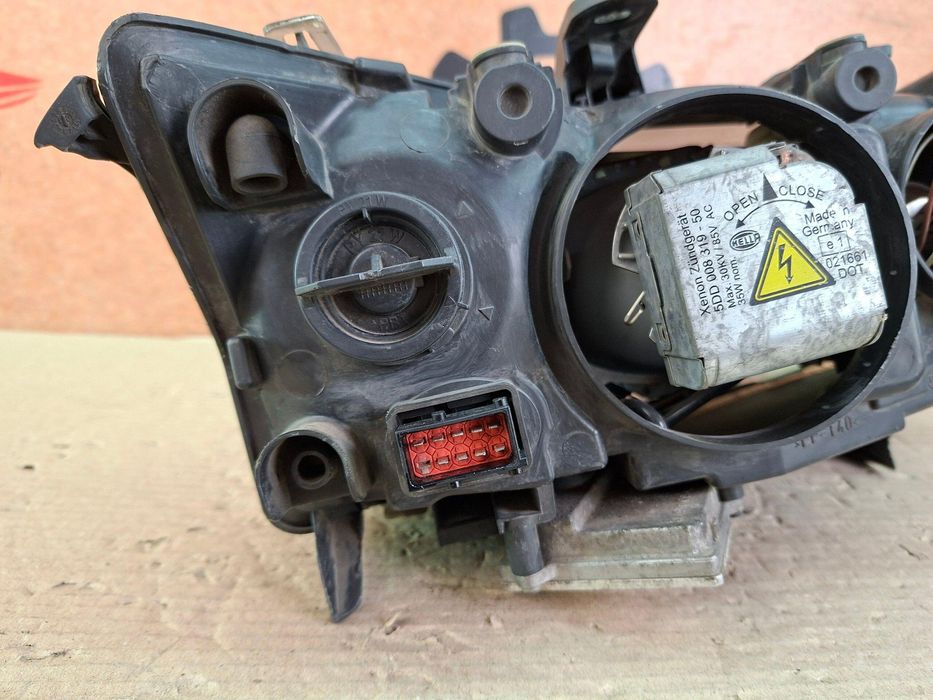 Saab 9-3 II 03-07 фара передняя левая ксенон блок розжига 5DV008290-00