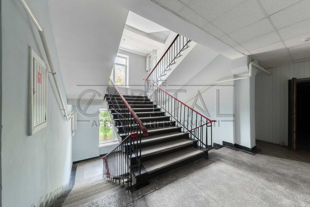 Продаж офісу, офісне приміщення, Коновальця, Печерськ, Цілий поверх