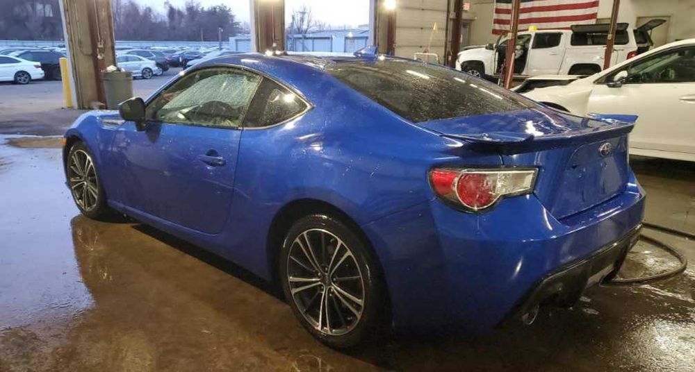 SUBARU BRZ Бампер запчастини субару брз запчасти