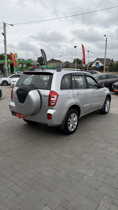 Chery Tiggo 3 Чери Тиго 3 2014 р 1.8 газ\бензин 5М-кпп