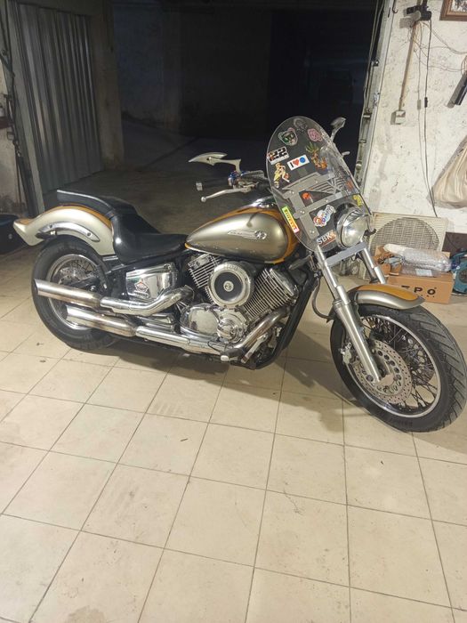 Vendo moto Yamaha 1100 dragstar