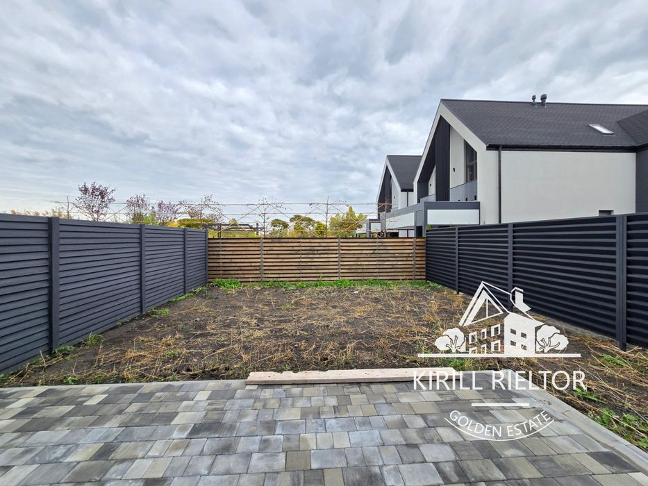 Продается современный дуплекс рядом с озером в городке "Золотые Ключи"