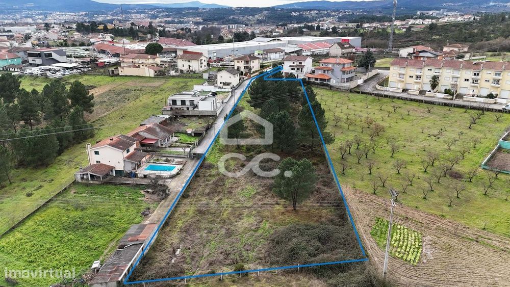 Oportunidade Única Terreno 4.742m² com Projeto Aprovado em Chaves