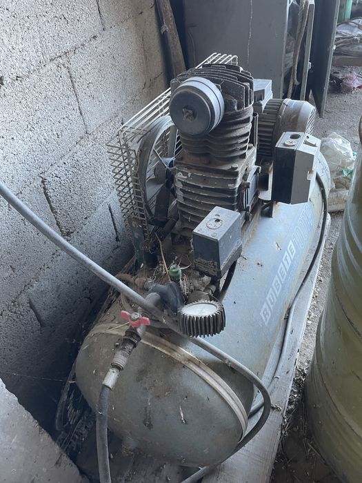 Compressor de Ar 100 L