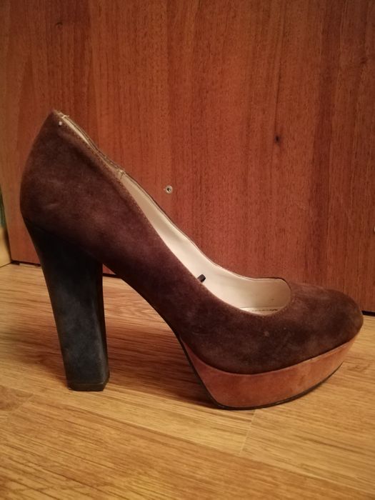 Замшеві туфлі