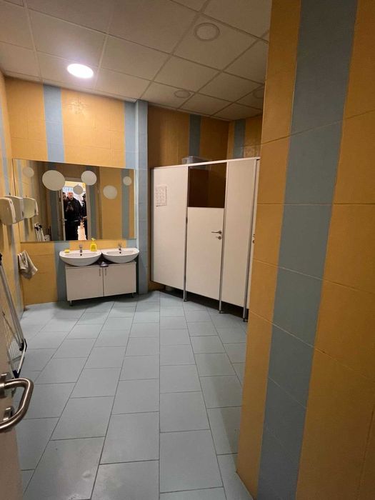 Сдам окрему будівлю з закриою теріторією. Шевченківський р-н