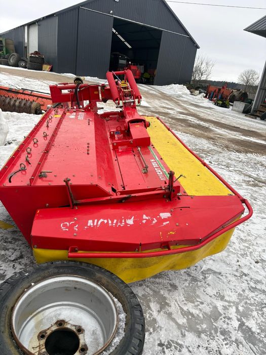 Kosiarka Pottinger Novacat 305H nie Kuhn 702