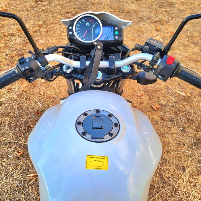 Mota sym wolf 125 poucos km