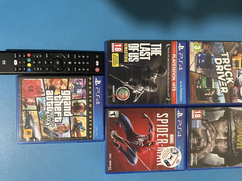 Consola Playstation 4 500GB slim