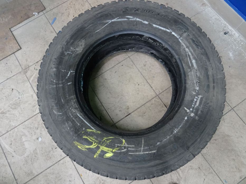 opona 285/70R19.5 MICHELIN D X MULTI (500 netto)