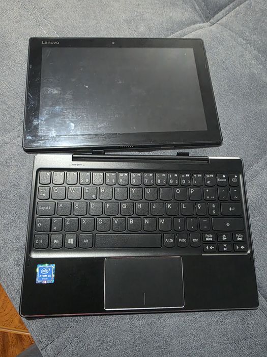 Pc/ tablet Lenovo semi novo