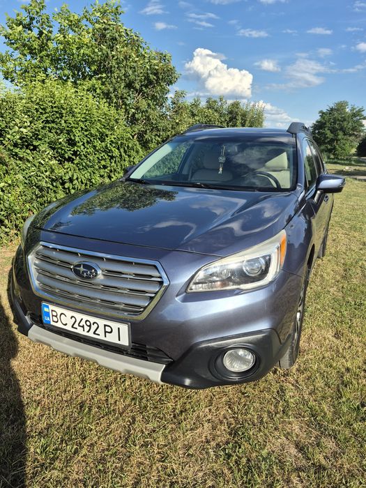 Автомобіль Subaru Outback