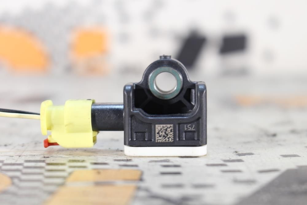 Sensor de impacto VOLKSWAGEN Polo (6R, 6C)