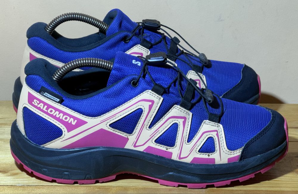 Оригінальні кросівки Salomon Waterproof. Розмір 39(25 см)