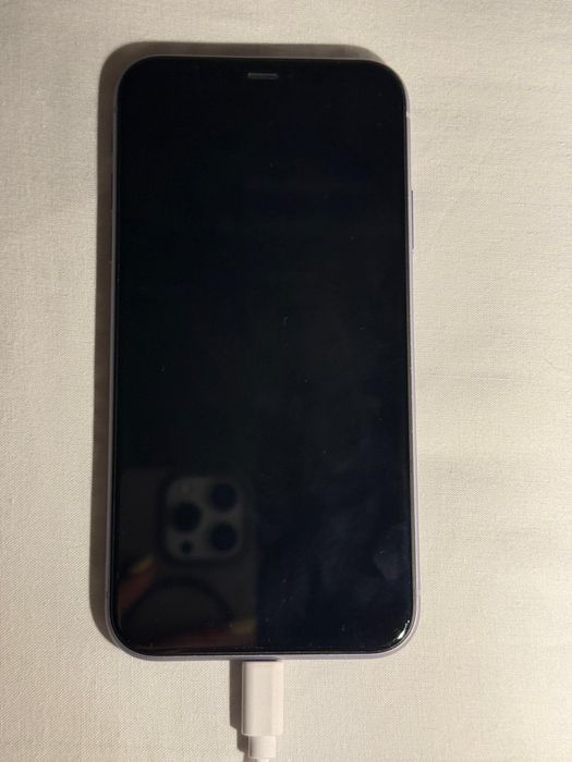 Vendo iPhone 11 Usado