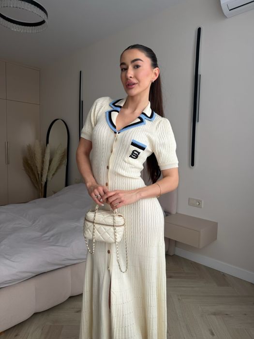 Сукня в стилі old money