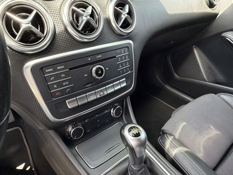 Mercedes-Benz A180d | Nacional