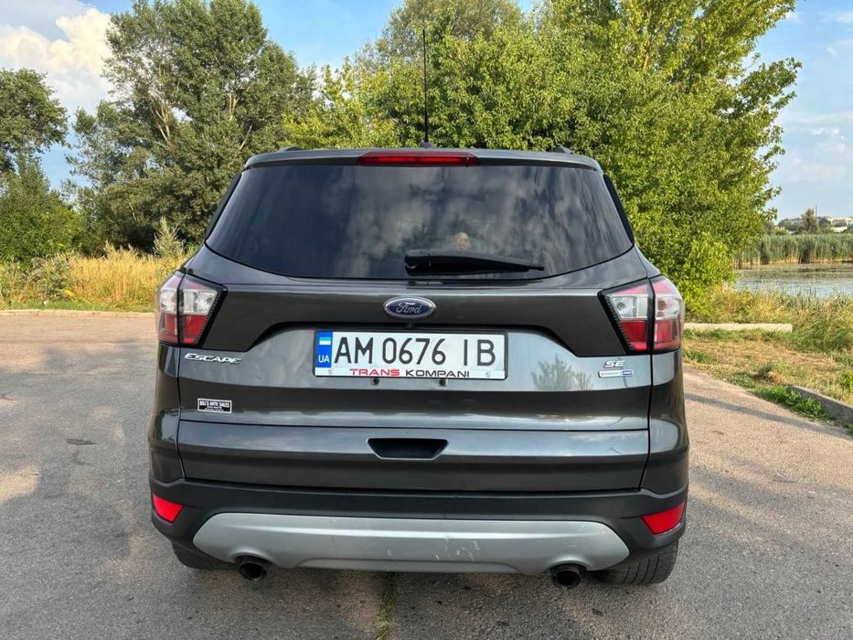 Ford escape авто автомобіль