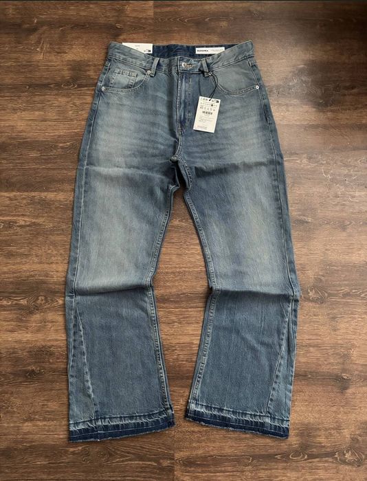 Нові Flared джинси бершка розмір 42