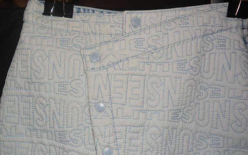 Pikowana spódnica Bershka z jeansowy tyłem 36