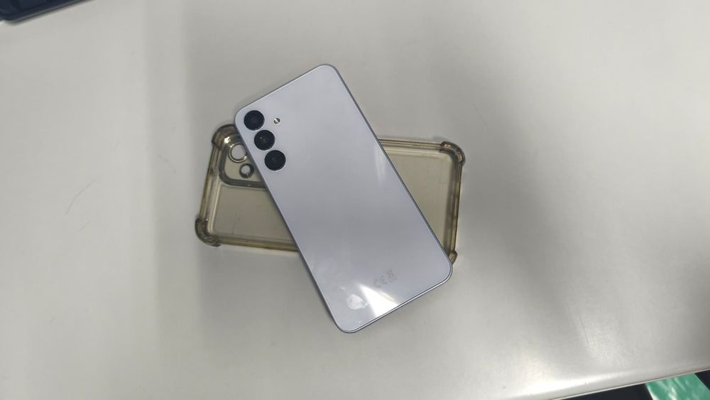 Smartphone SAMSUNG Galaxy A16 5G (6.7'' - 4 GB - 128 GB - Cinzento)