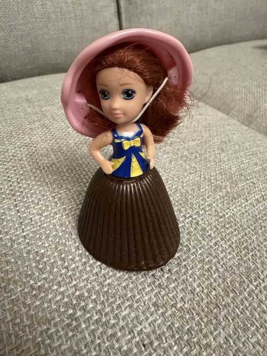 Игрушка девочка кексик