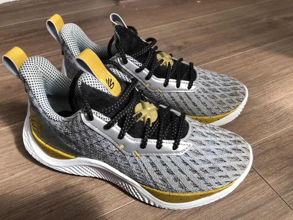 under armour curry 10 - купити чоловічі кросівки - Ціна на OLX.ua