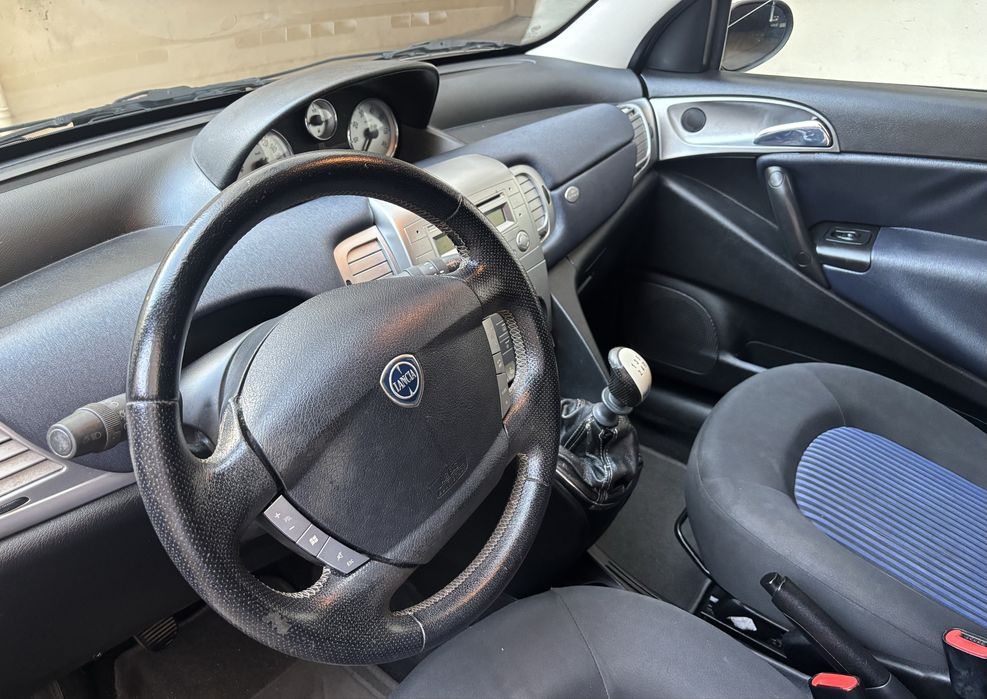 Lancia Ypsilon Gasolina Apenas 190Mkm