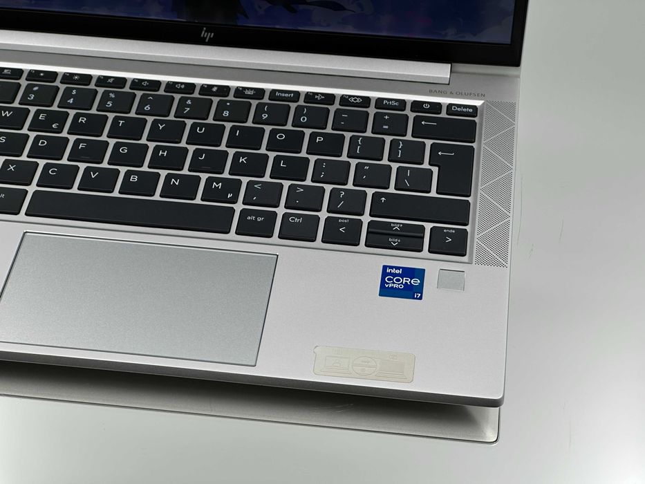 WIELKA WYPRZEDAŻ NA NASZYM OLX! HP EliteBook 830 G8 i7-11 Gen 16GB RAM 512GB Laptop 13 cali Dysk SSD Windows 11 Pro