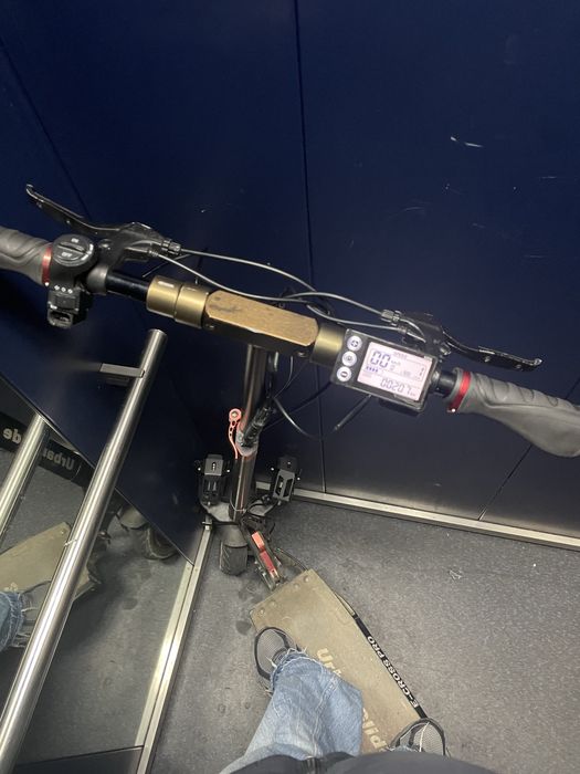 Trotinte urban glide e-cross pro