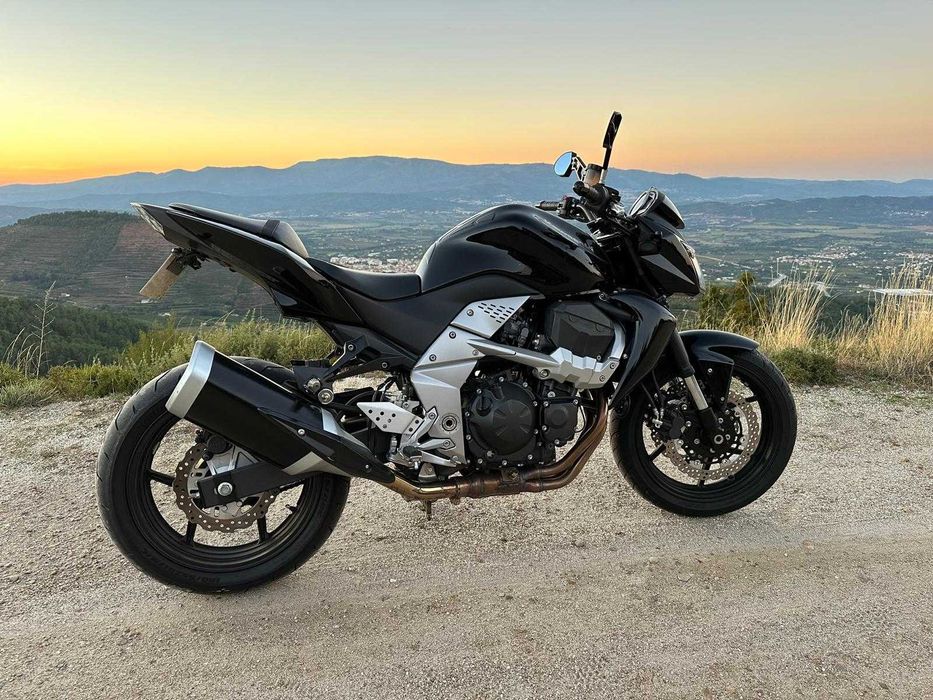 Kawasaki Z750 - Km 3.800