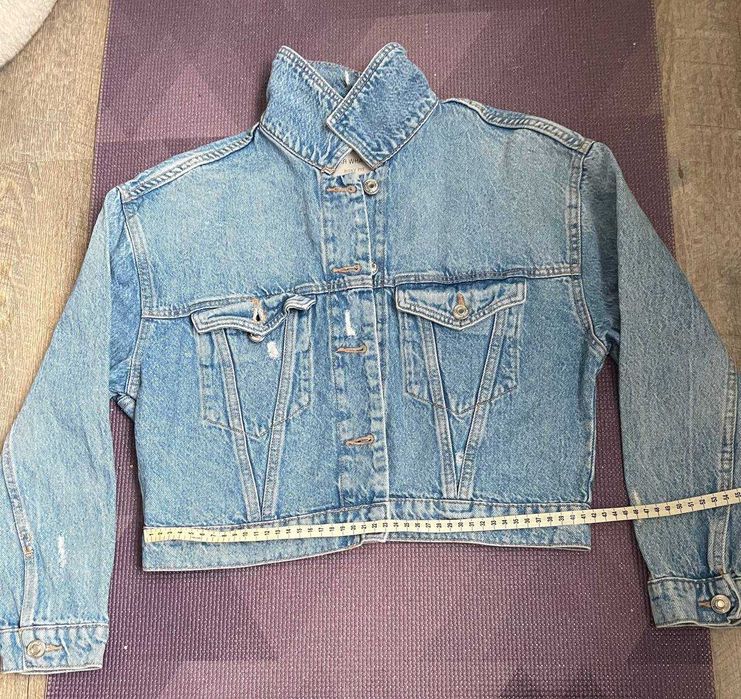 Джинсова куртка розмір XS