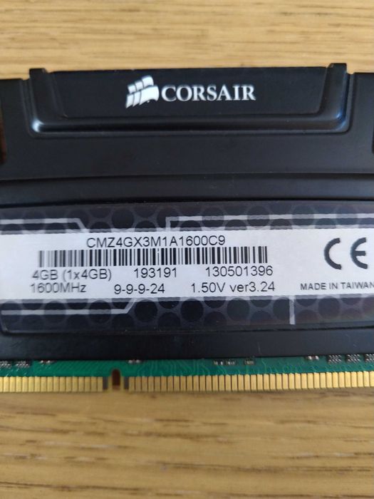 1 Ram ddr3 a 1600 MHz 4 GB