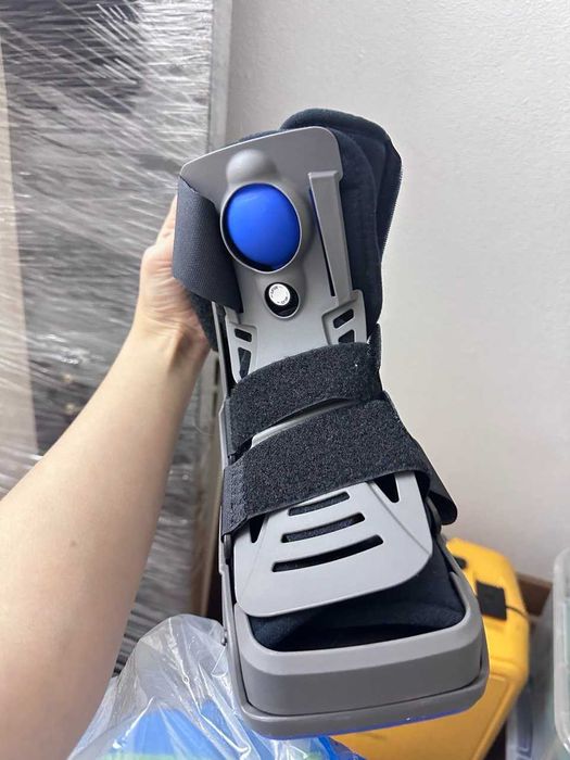 Orthopedic Walker Boot Size S (bota ortopédica)