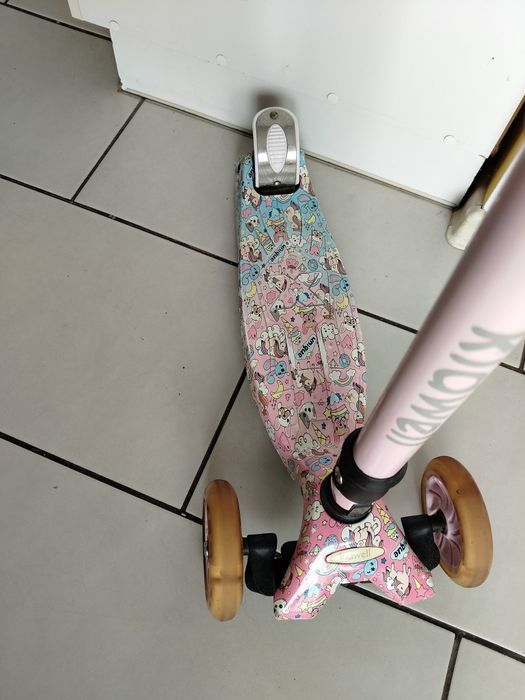 Hulajnoga trójkołowa balansowa Kidwell Vento