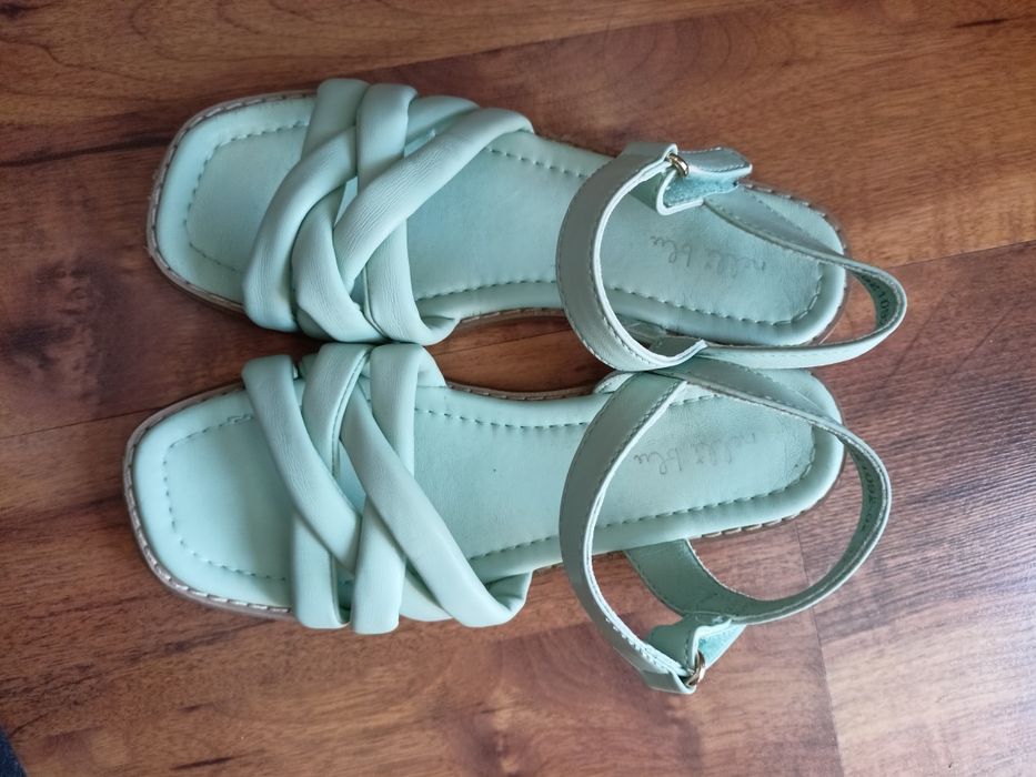 Sandały 33 Nelli blu. Stan bdb.