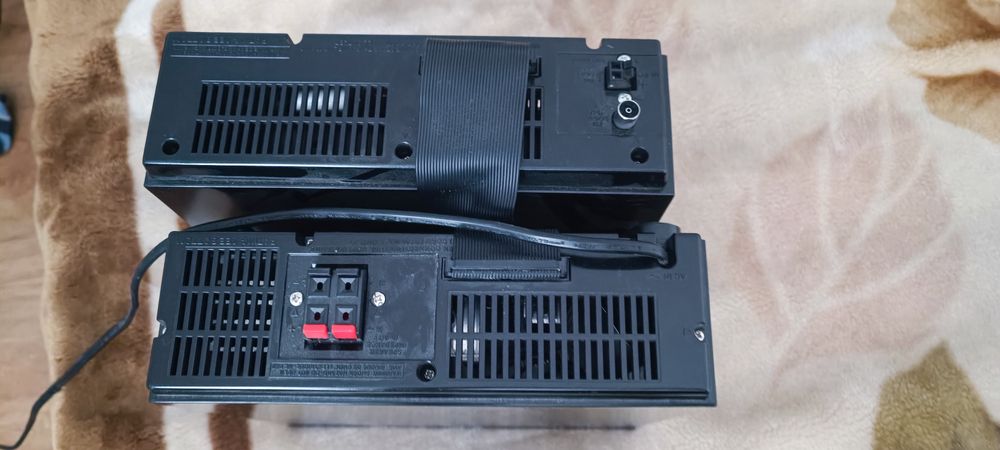 Продам музичний центр JVS UX-30