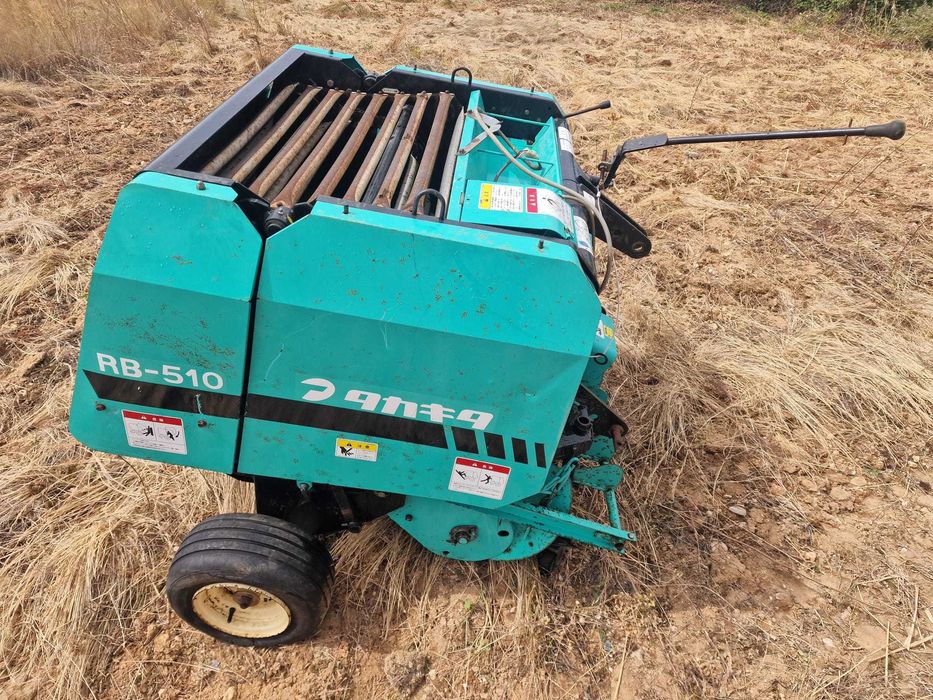 Mini enfardadeira de rolos Takakita RB-510 - Fabrico Japonês